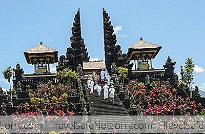 4 Best Places To Visit In Der Nähe Von Balai Gili Bali Im Januar