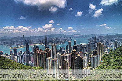 Victoria Peak À Hong Kong: Un Guide À La Quintessence De La Beauté Du Pays!